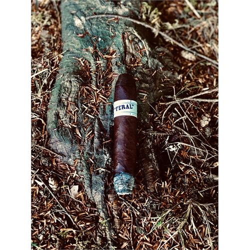 Liga Privada Unico Feral Flying Pig 5 3/8 * 60