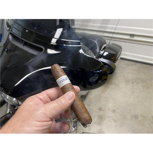 Liga Privada Unico Feral Flying Pig 5 3/8 * 60