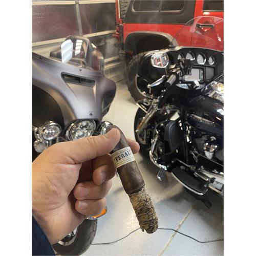 Liga Privada Unico Feral Flying Pig 5 3/8 * 60