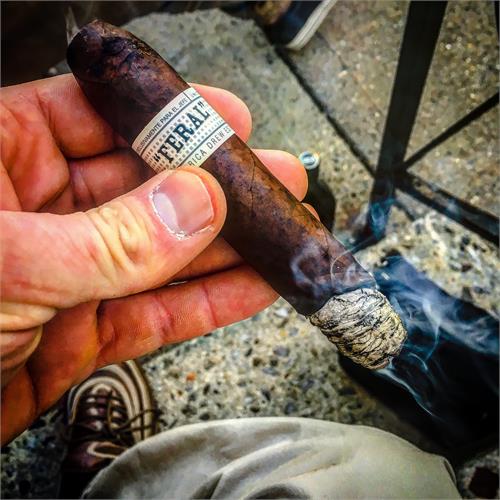 Liga Privada Unico Feral Flying Pig 5 3/8 * 60