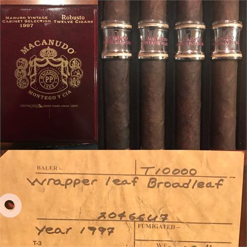 Macanudo Maduro Vintage 1997 Perfecto 6  * 49