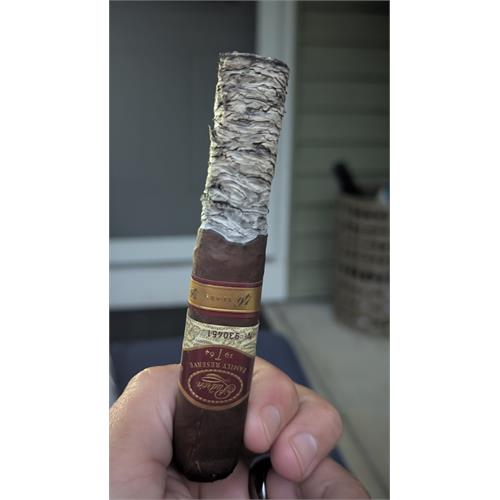 Padron Family Reserve No. 46 Maduro 5 1/2 * 56