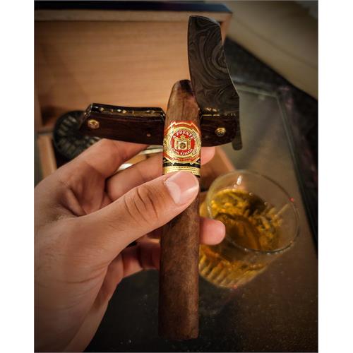Arturo Fuente Sun Grown Chateau Cuban Belicoso 5 3/4 * 52