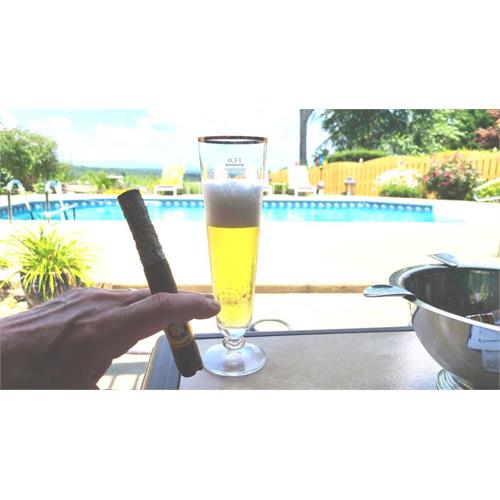 Arturo Fuente Don Carlos Presidente 6 1/2 * 50