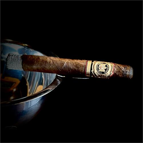Arturo Fuente Don Carlos Presidente 6 1/2 * 50