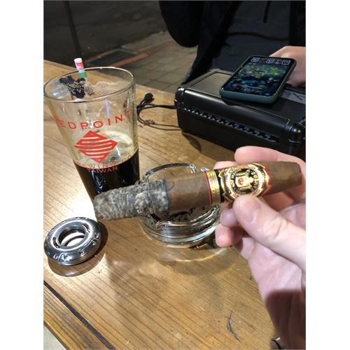Arturo Fuente Don Carlos No. 2 6  * 55