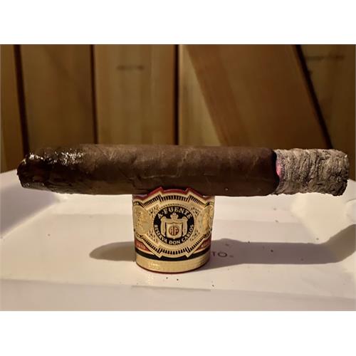 Arturo Fuente Don Carlos No. 2 6  * 55
