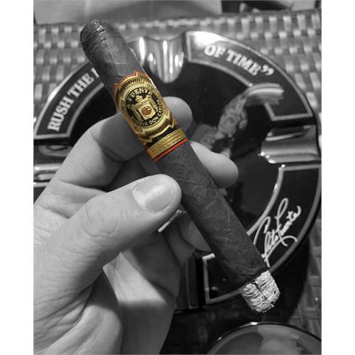Arturo Fuente Don Carlos No. 3 5 1/2 * 44