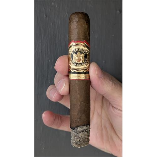 Arturo Fuente Don Carlos Robusto 5  * 50