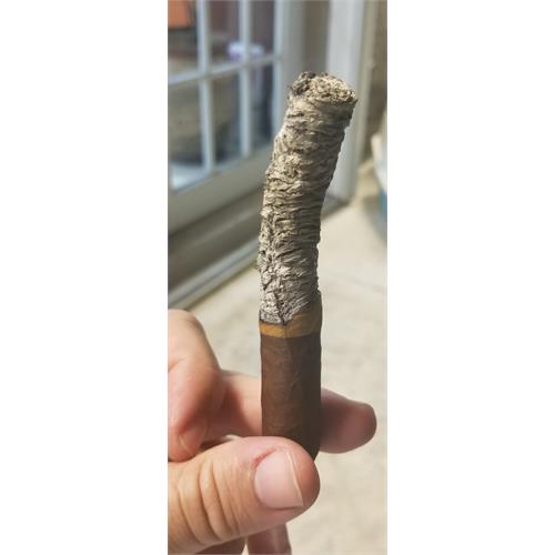 Joya de Nicaragua Cabinetta Toro 6  * 52