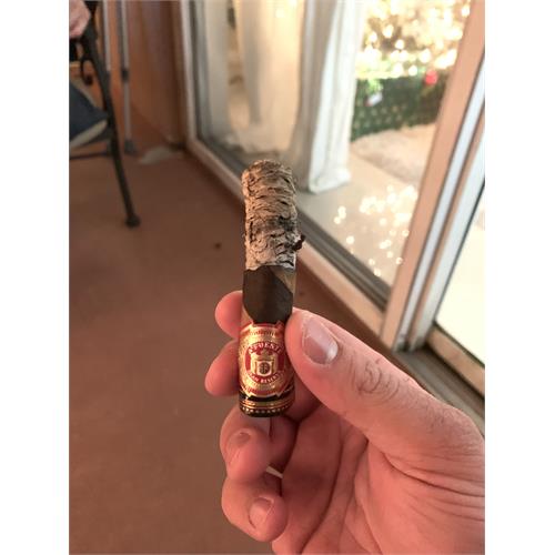 Arturo Fuente Hemingway Between the Lines 4 1/2 * 54