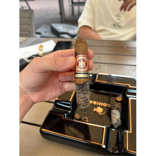 Arturo Fuente Hemingway Between the Lines 4 1/2 * 54