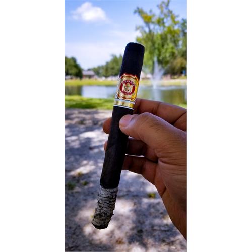 Arturo Fuente Anejo Reserva No. 49 7 5/8 * 49