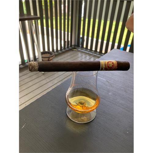 Arturo Fuente Anejo Reserva No. 49 7 5/8 * 49