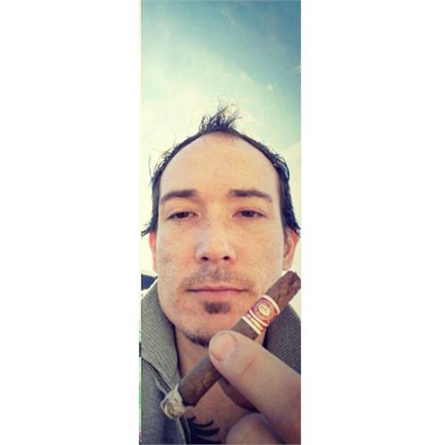 Romeo y Julieta Reserva Real Minutos Petites 4  * 33