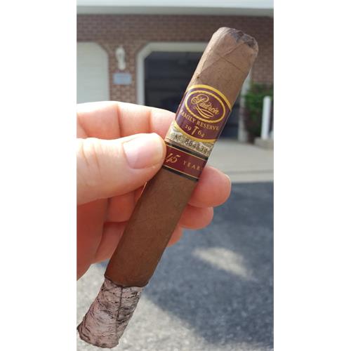 Padron Family Reserve No. 45 Natural 6  * 52
