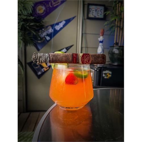 Padron Family Reserve No. 45 Natural 6  * 52