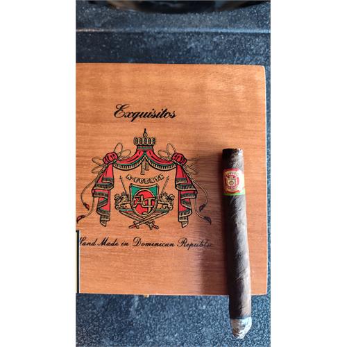 Arturo Fuente Maduro Exquisitos 4 1/2 * 33