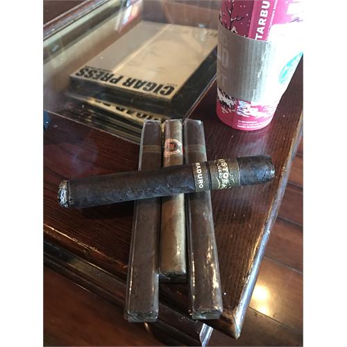 Kristoff Ligero Maduro Matador 6 1/2 * 56