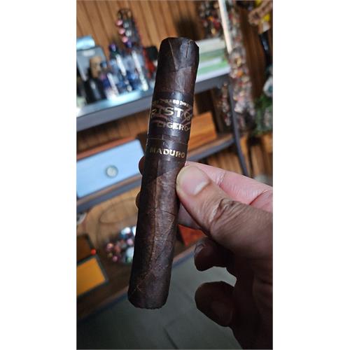 Kristoff Ligero Maduro Robusto 5 1/2 * 54
