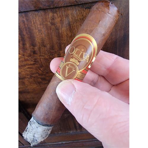 Oliva Serie V Double Toro 6  * 60