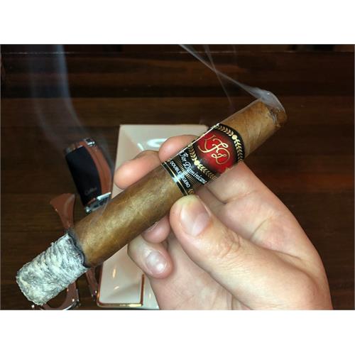 La Flor Dominicana Double Ligero Chisel 6  * 54
