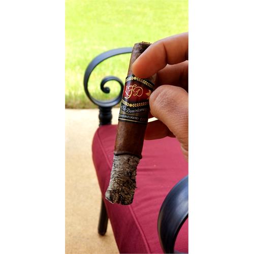 La Flor Dominicana Double Ligero DL 700 6 1/2 * 60