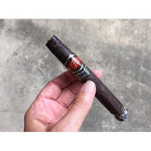 La Flor Dominicana Double Ligero Maduro Chiselito 5  * 44