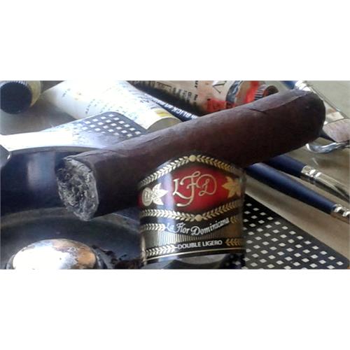 La Flor Dominicana Double Ligero Maduro DL-660 4 5/8 * 60