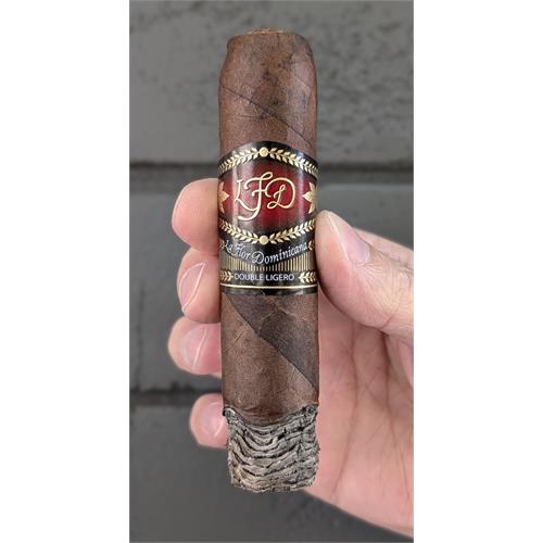 La Flor Dominicana Double Ligero Maduro DL-660 4 5/8 * 60