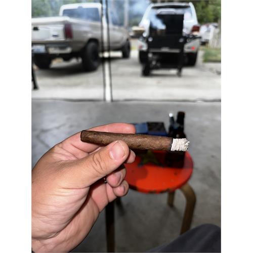 El Credito El Perrito 5 1/2 * 38