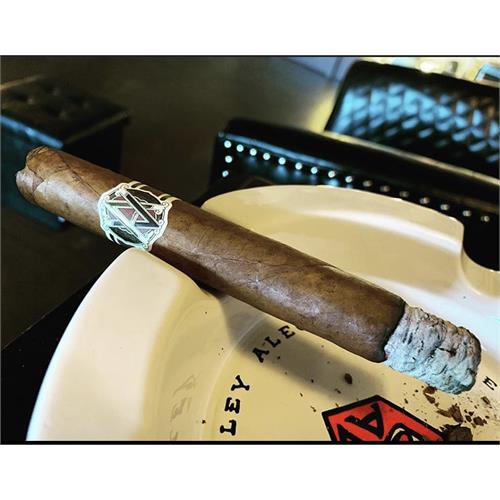 AVO Heritage Short Robusto 4  * 56