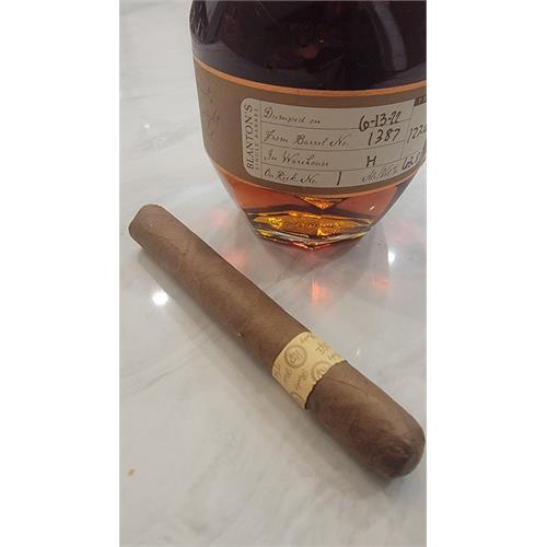 Rocky Patel The Edge Corojo Toro 6  * 52
