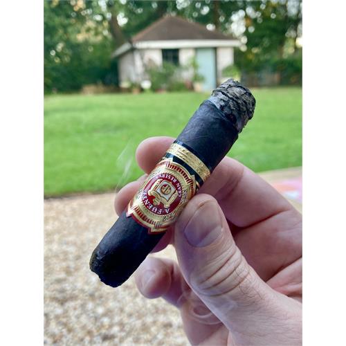 Arturo Fuente Hemingway Short Story Maduro 4  * 49
