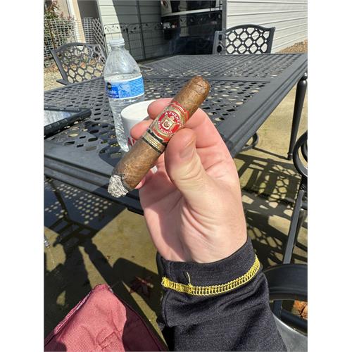Arturo Fuente Hemingway Short Story Maduro 4  * 49