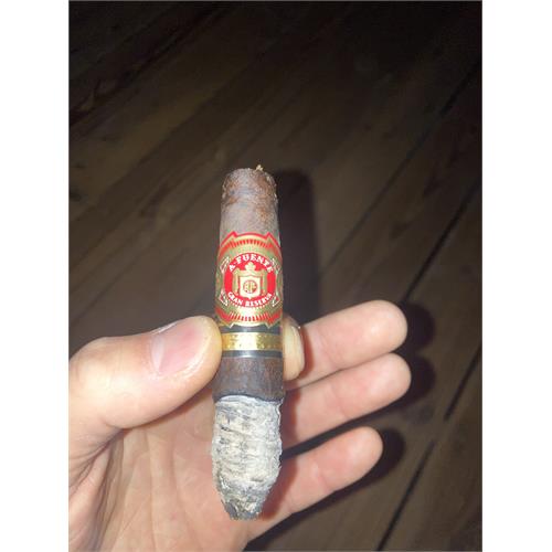 Arturo Fuente Hemingway Short Story Maduro 4  * 49