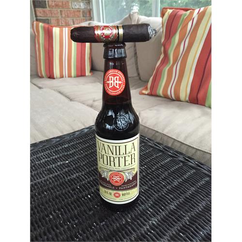 Arturo Fuente Hemingway Short Story Maduro 4  * 49