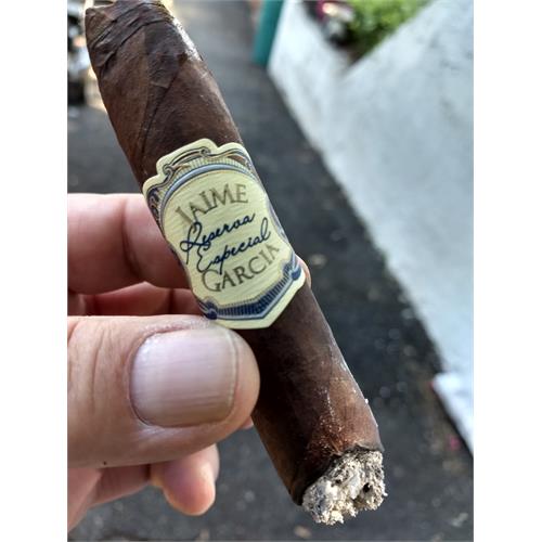 Jaime Garcia Reserva Especial Super Gordo 5 3/4 * 66