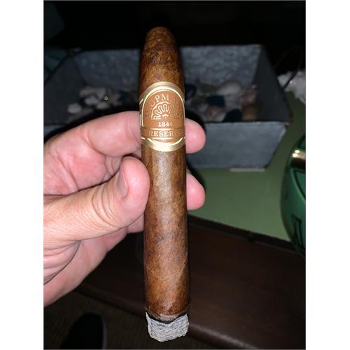 H. Upmann 1844 Reserve Belicoso 6 1/8 * 52