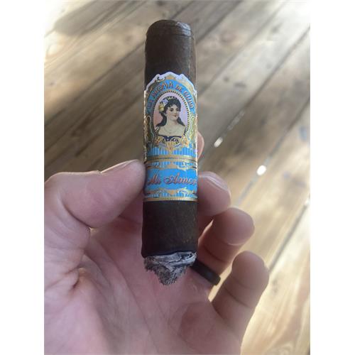La Aroma de Cuba Mi Amor Magnifico 6  * 52