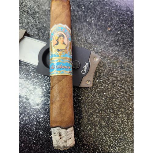 La Aroma de Cuba Mi Amor Magnifico 6  * 52