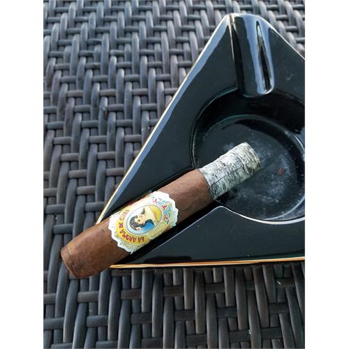 La Aroma de Cuba Mi Amor Belicoso 5 1/2 * 54
