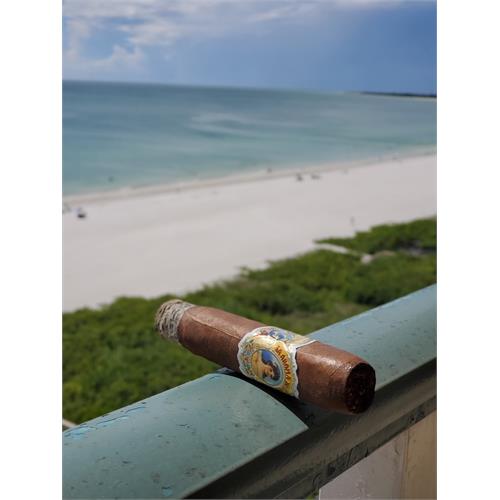 La Aroma de Cuba Mi Amor Belicoso 5 1/2 * 54