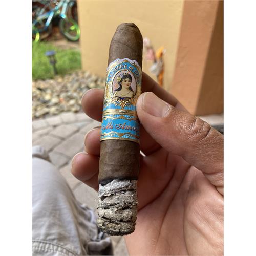 La Aroma de Cuba Mi Amor Belicoso 5 1/2 * 54