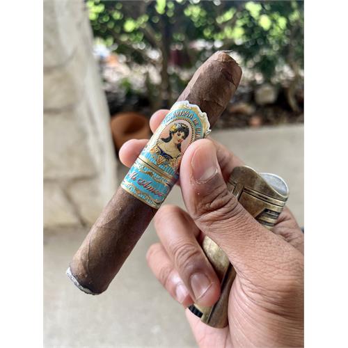 La Aroma de Cuba Mi Amor Belicoso 5 1/2 * 54