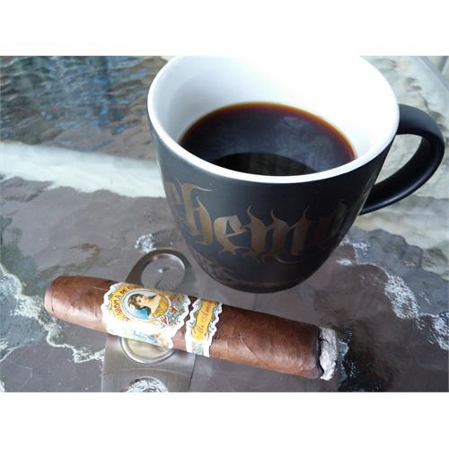 La Aroma de Cuba Mi Amor Belicoso 5 1/2 * 54