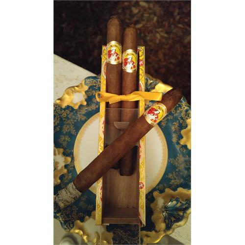 La Gloria Cubana Rabito de Cochino 6 1/2 * 46, 3-Cigar Sampler