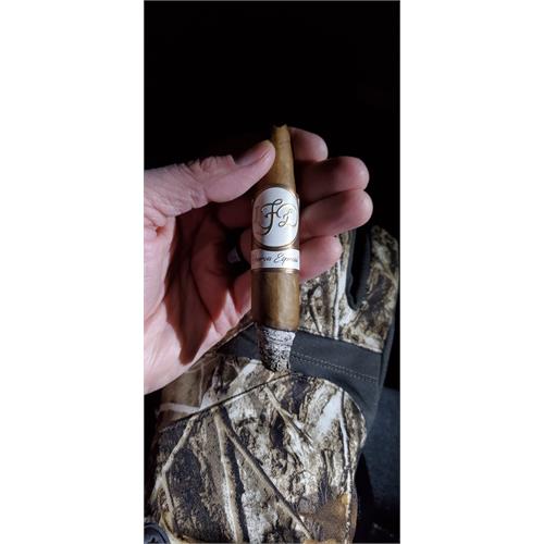 La Flor Dominicana Reserva Especial El Jocko Maduro  4 1/2 * 54