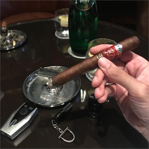 LFD Coronado Corona Especial 5 3/4 * 47