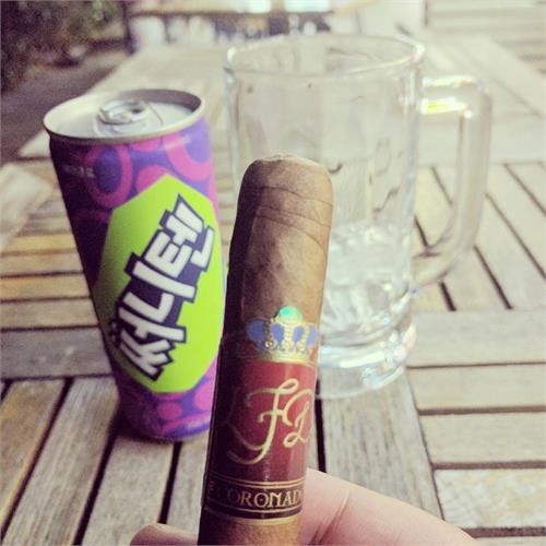 LFD Coronado Corona Especial 5 3/4 * 47